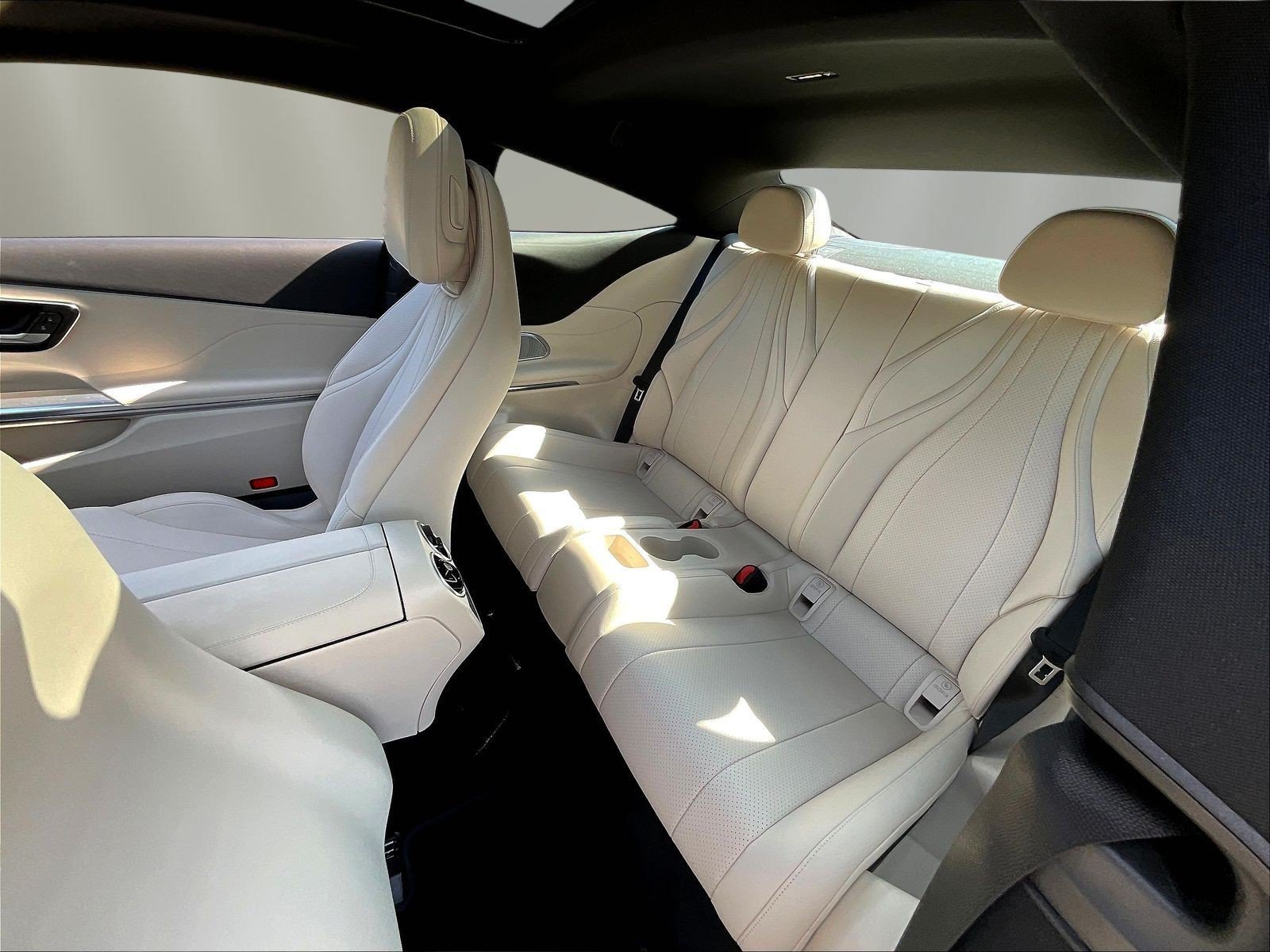 Certified 2024 Mercedes-Benz CLE 300 4MATIC Coupe image 23