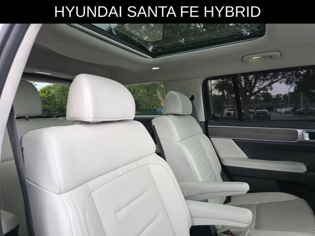 Used 2025 Hyundai Santa Fe Calligraphy AWD/4WD image 14