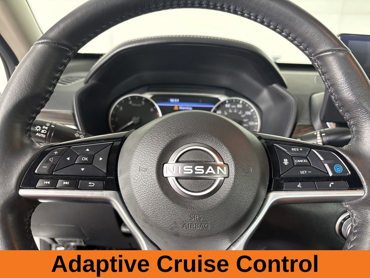 Used 2023 Nissan Altima 2.5 SV w/ SV Premium Package image 13