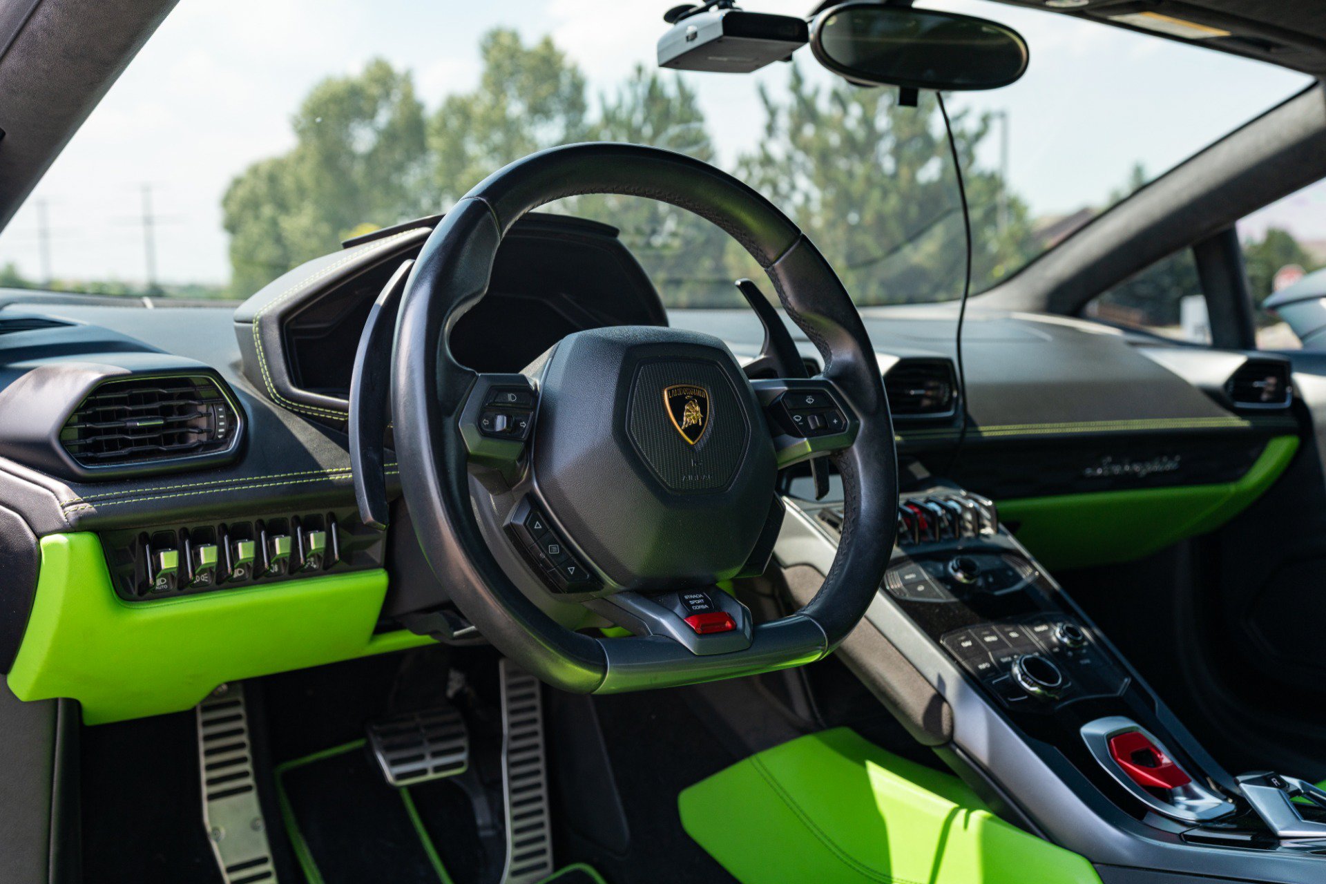 Used 2017 Lamborghini Huracan LP 580-2 RWD image 26