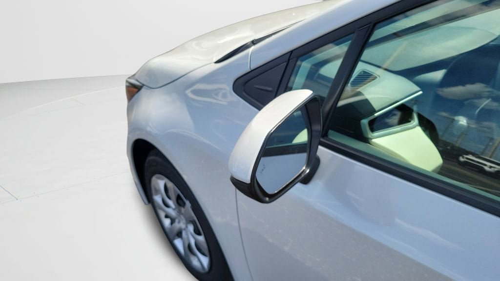 New 2026 Toyota Corolla LE FWD image 27