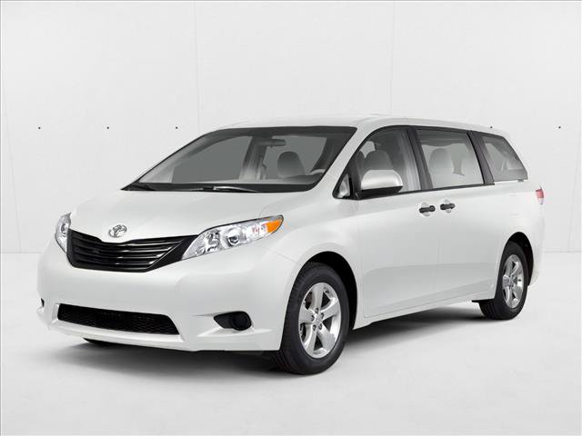 Used 2011 Toyota Sienna LE FWD image 1