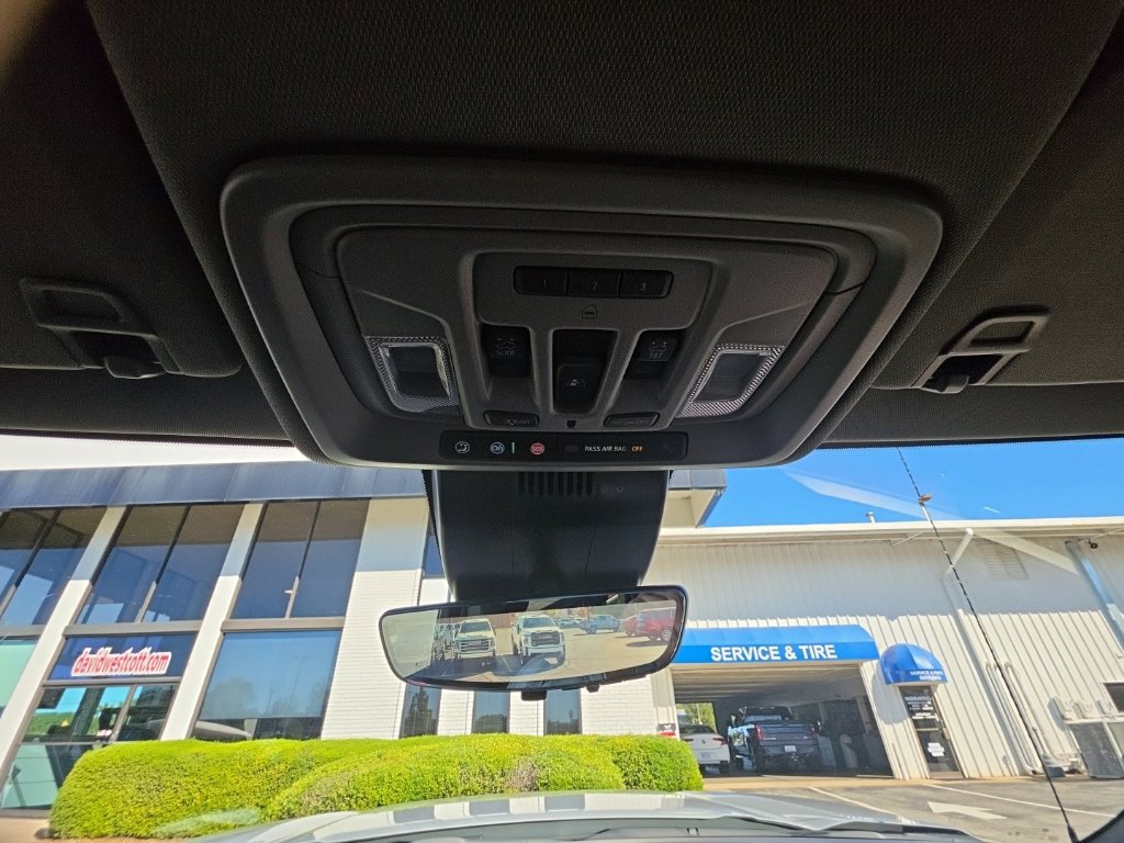 Certified 2025 GMC Sierra 1500 Denali AWD/4WD image 31
