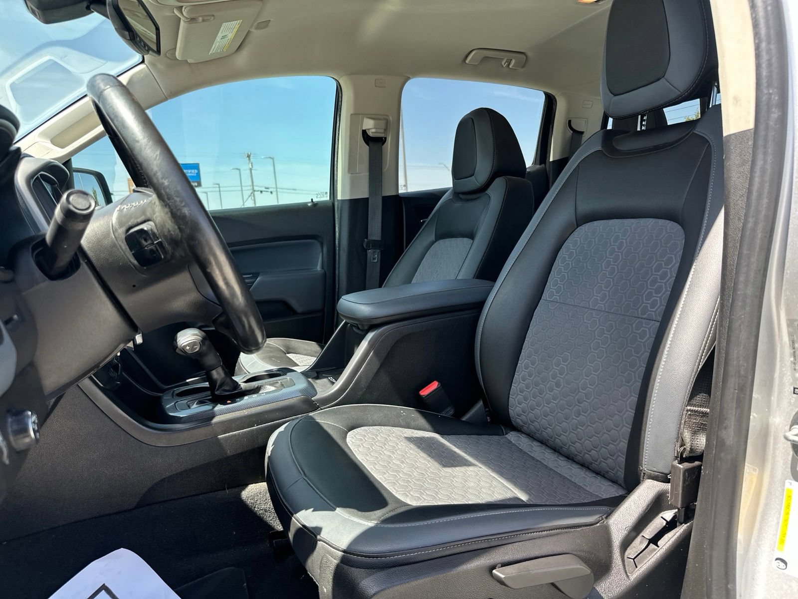 Used 2020 Chevrolet Colorado Z71 RWD image 9