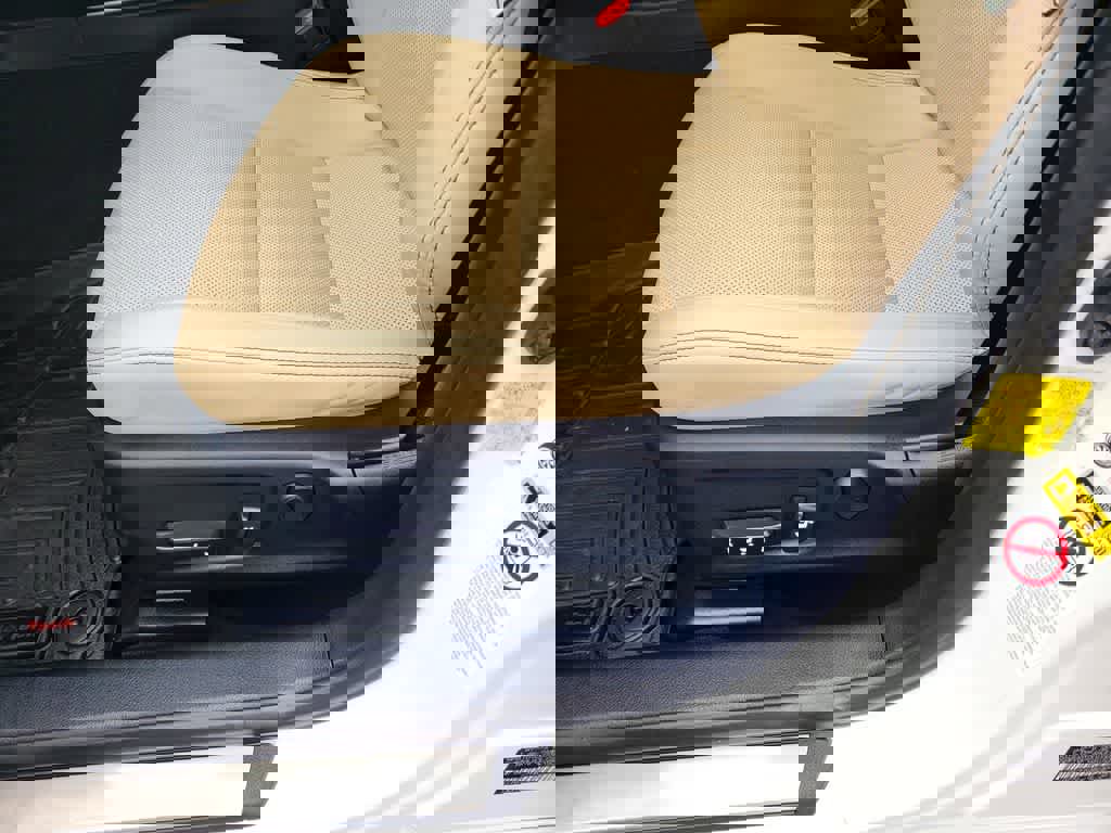 Used 2015 Lexus IS 250 image 15