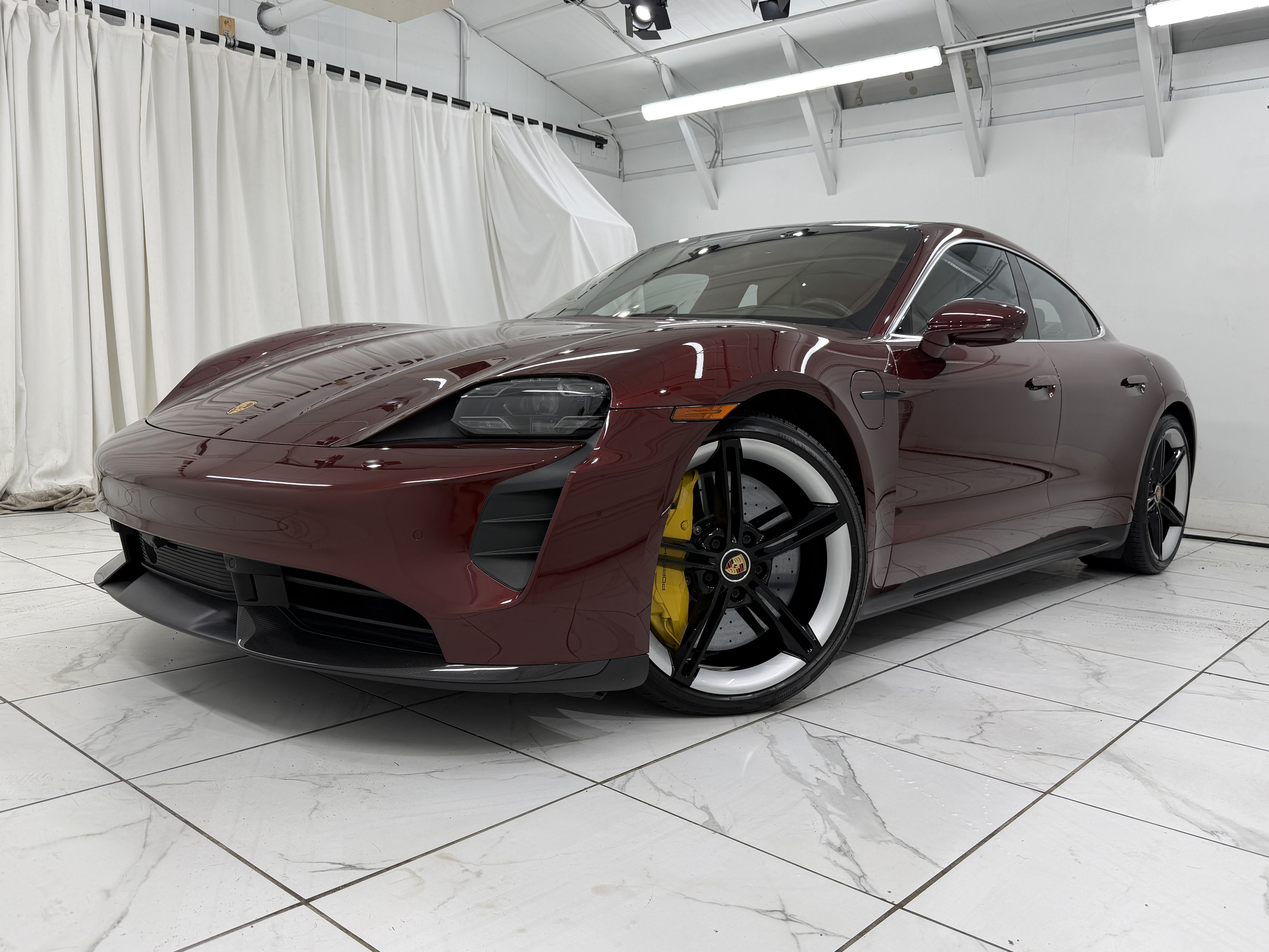 Used 2021 Porsche Taycan Turbo S AWD/4WD image 7