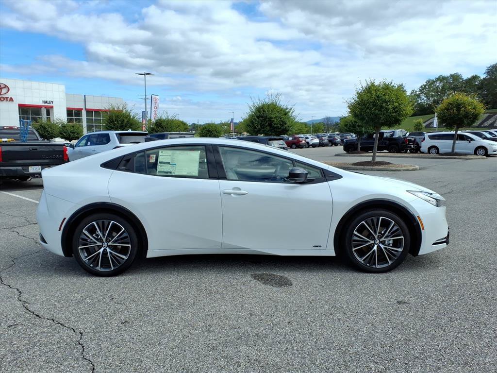 New 2027 Toyota Prius Limited w/ Limited Premium Package AWD/4WD image 3