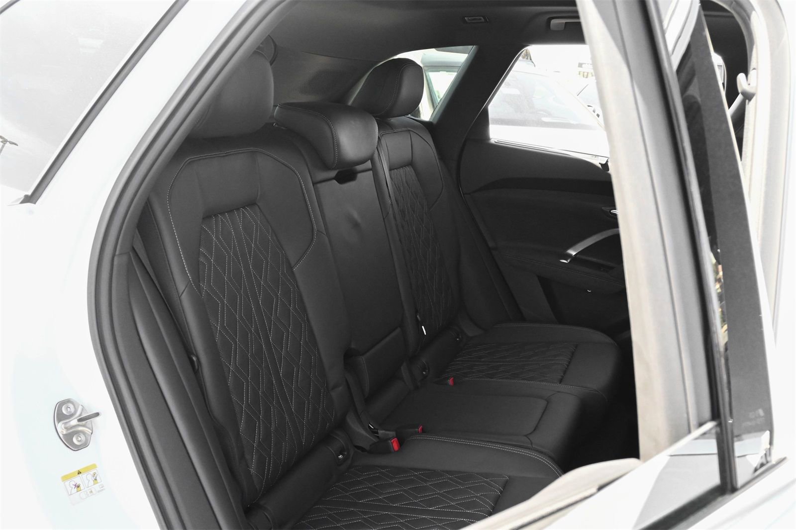 Certified 2025 Audi SQ5 Premium Plus w/ Premium Plus Package image 20