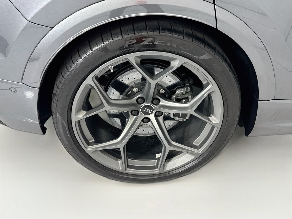 Used 2025 Audi RS Q8 performance AWD/4WD image 32