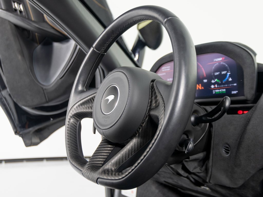 Used 2021 McLaren 720S Performance image 27