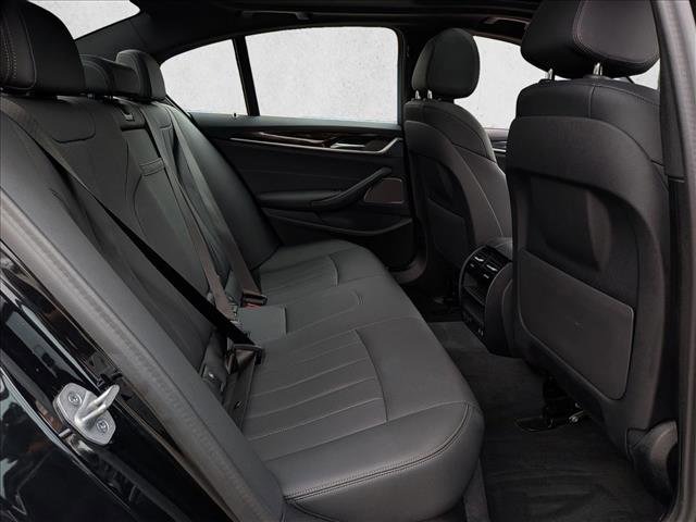 Certified 2023 BMW 540i xDrive w/ Premium Package image 24