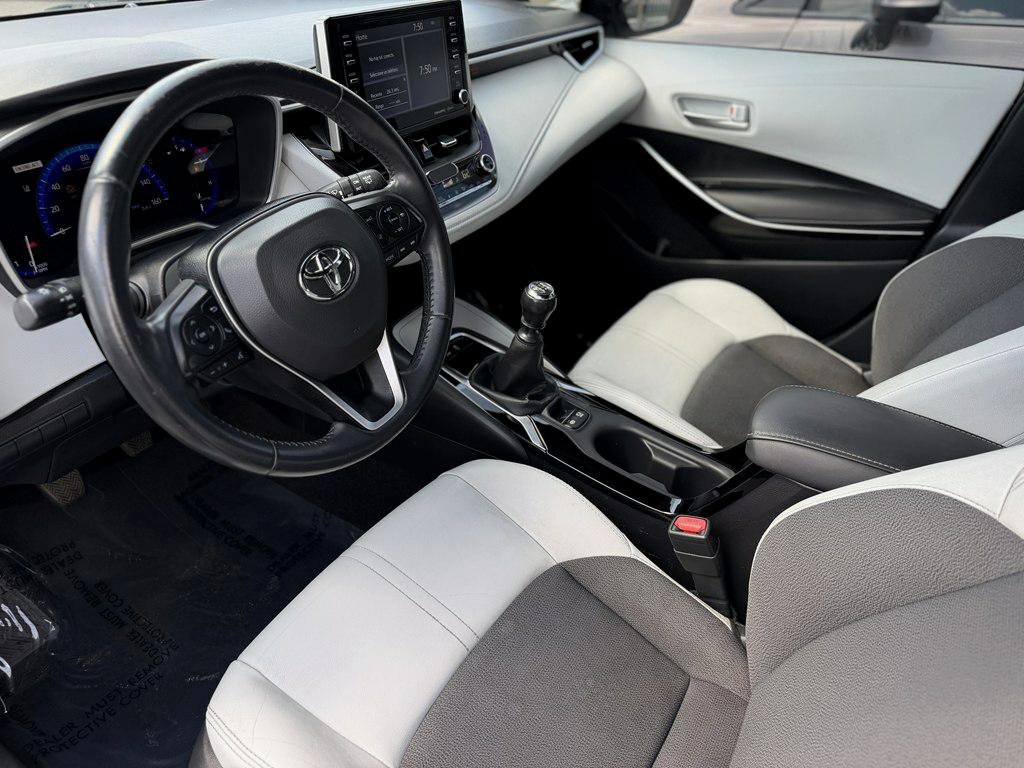 Used 2019 Toyota Corolla XSE FWD image 8