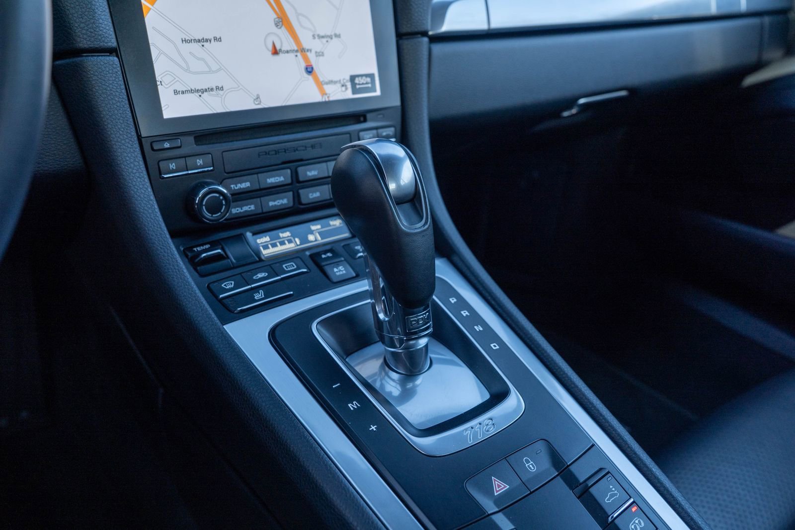 Used 2018 Porsche 718 Cayman S image 31