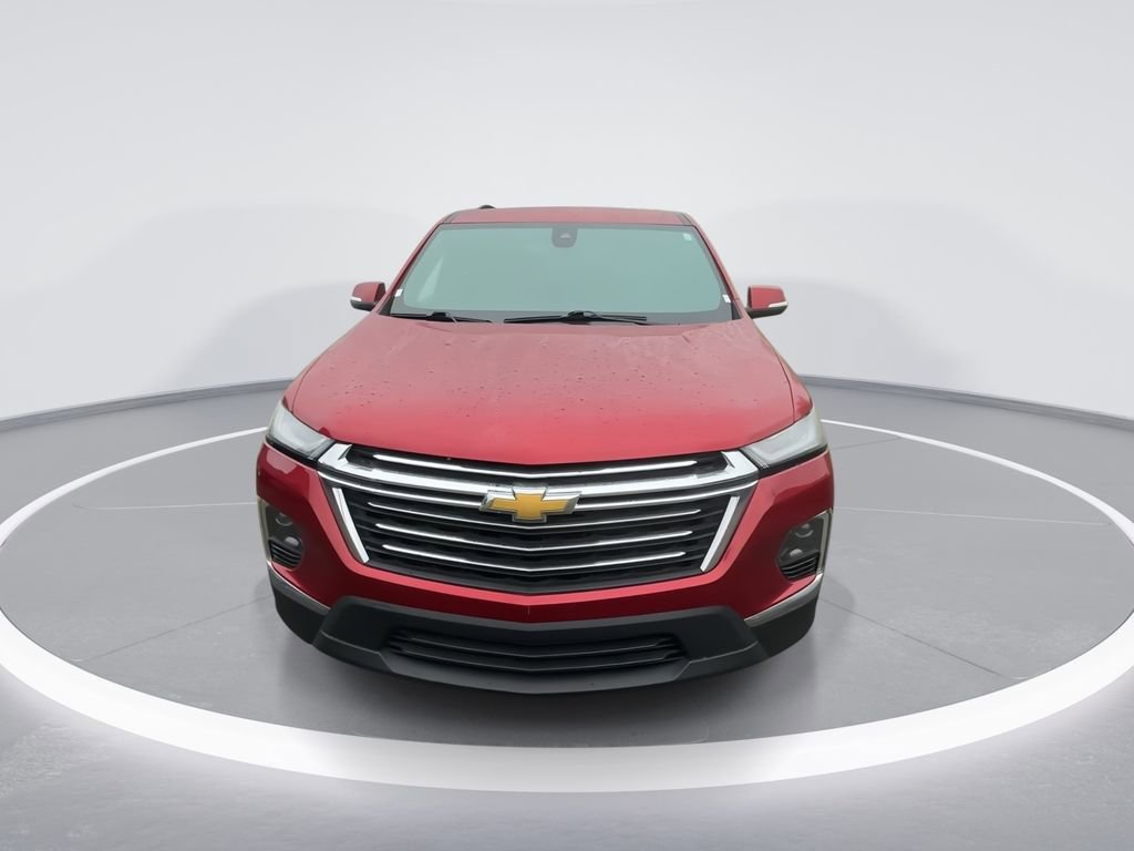 Used 2023 Chevrolet Traverse LT image 3