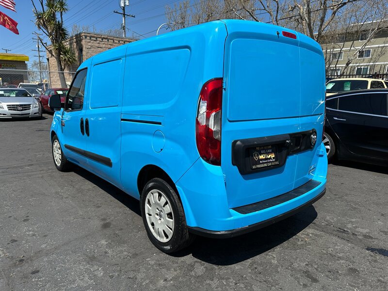 Used 2017 RAM ProMaster City Tradesman SLT w/ Rear Back-up Camera Group FWD image 7