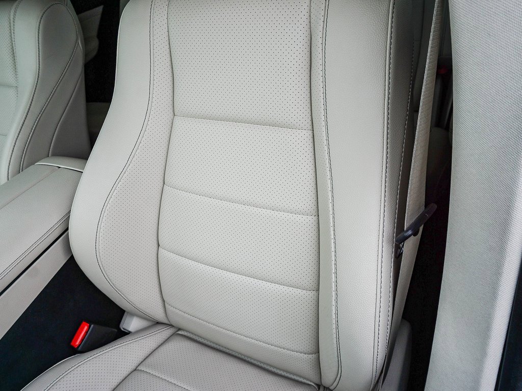 Used 2021 Mercedes-Benz GLE 350 4MATIC image 21