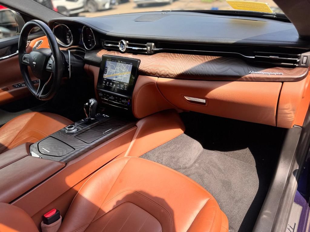 Used 2018 Maserati Quattroporte S Q4 AWD/4WD image 29