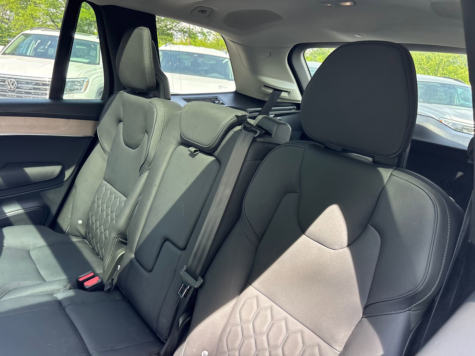 Used 2026 Volvo XC90 B6 Plus w/ Protection Package Premier AWD/4WD image 25
