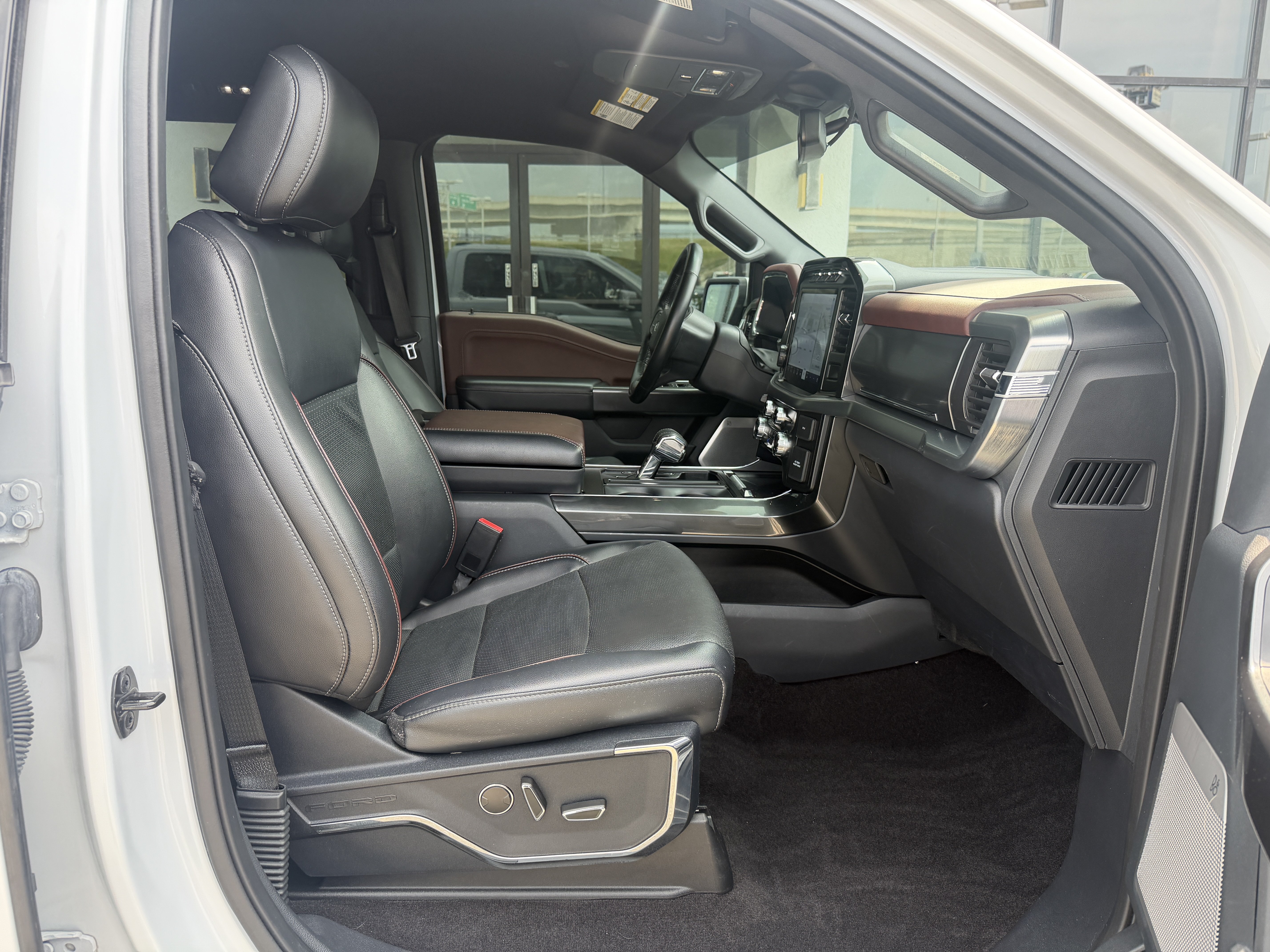 Used 2021 Ford F150 Lariat AWD/4WD image 25