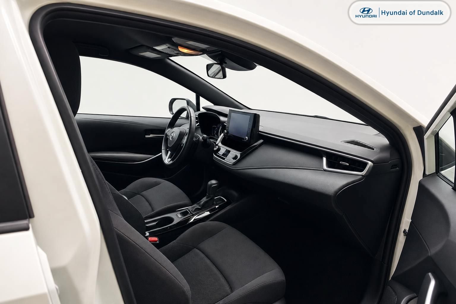Used 2022 Toyota Corolla SE FWD image 10