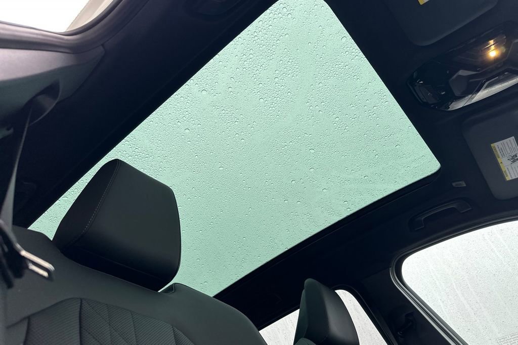 Used 2025 BMW X3 M50 image 16