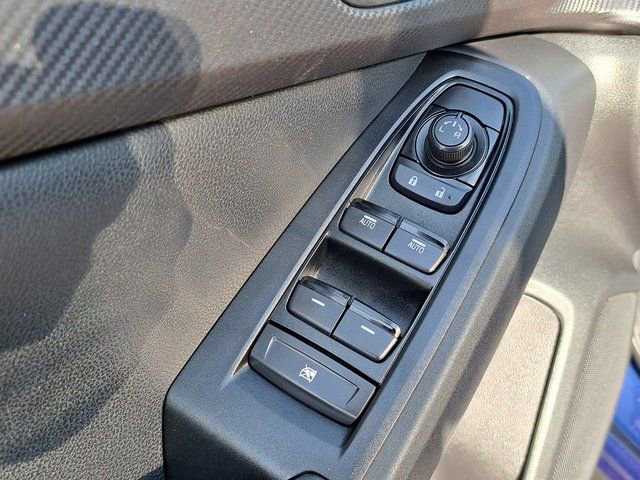 Used 2025 Subaru Crosstrek 2.5i Sport w/ Crosstrek Mirror Package AWD/4WD image 21