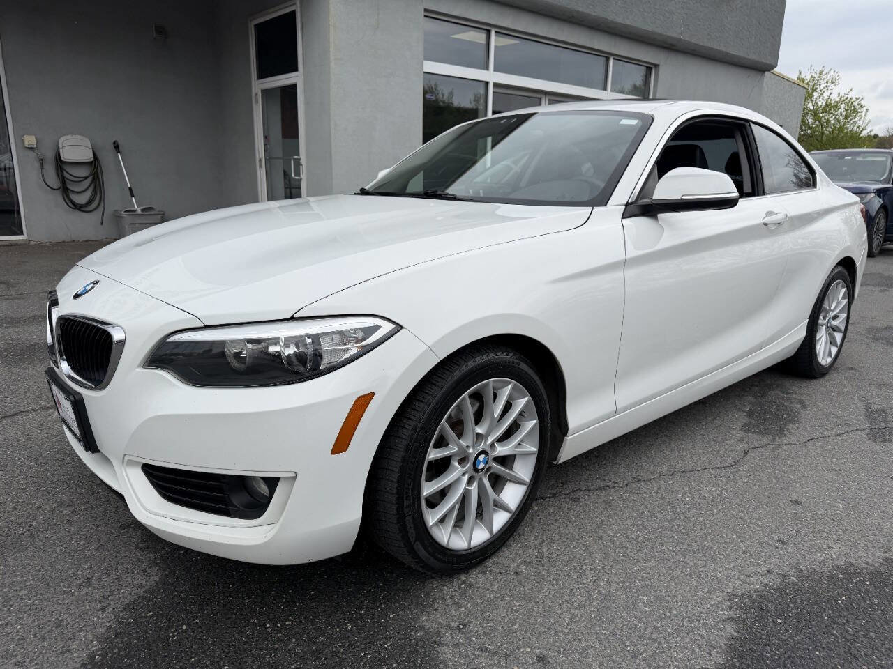 Used 2014 BMW 228i Coupe RWD image 3