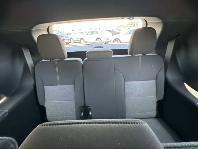 New 2025 GMC Acadia Elevation FWD image 4
