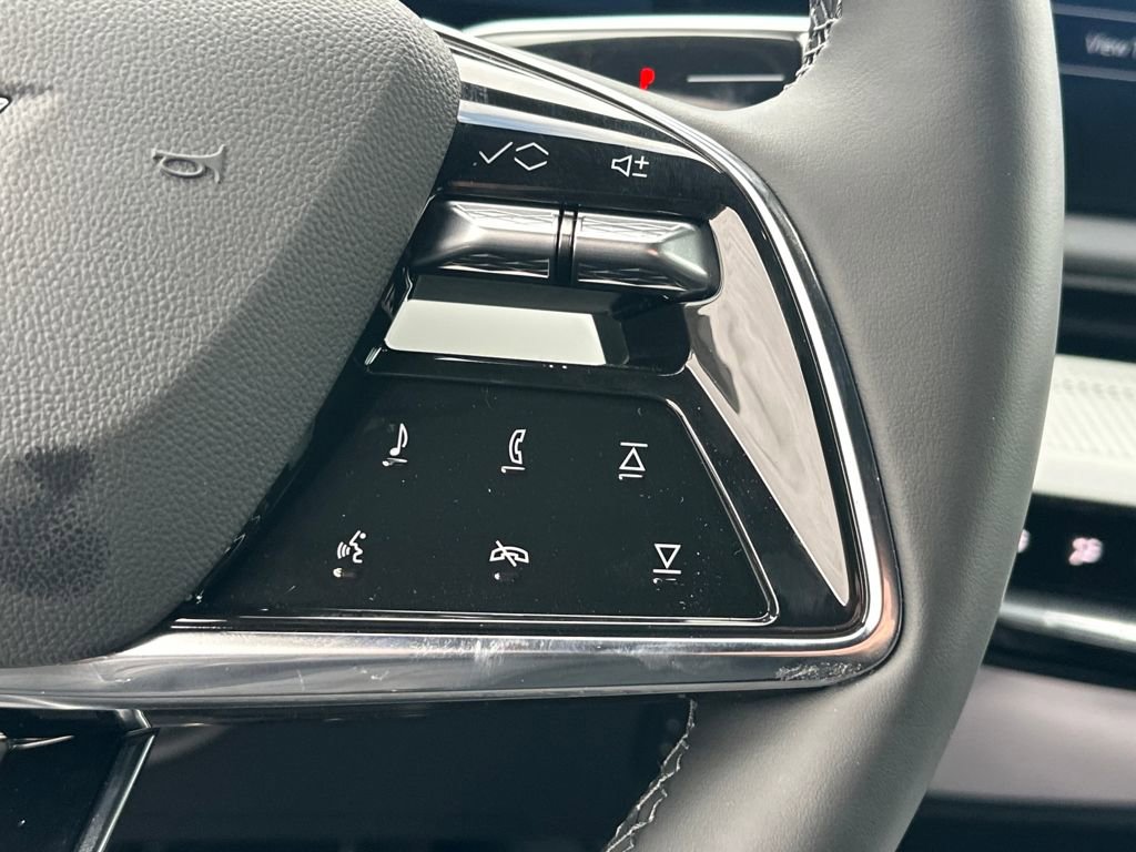 New 2026 Cadillac Optiq Sport 1 image 20