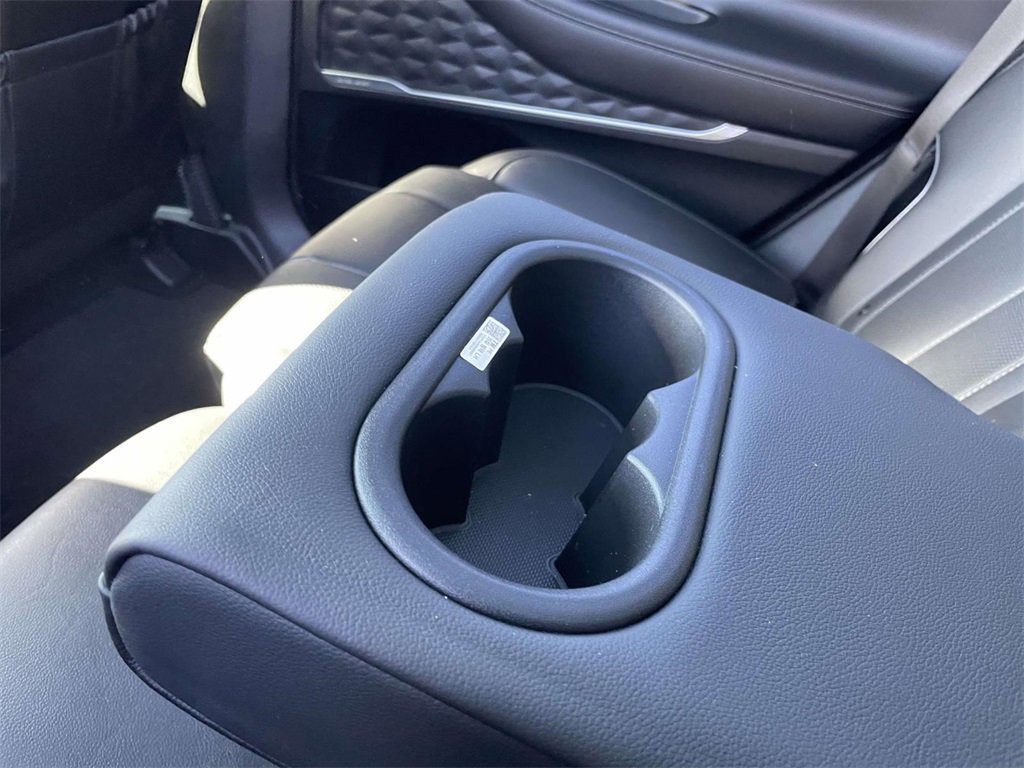 Certified 2022 Hyundai Santa Fe Limited image 12