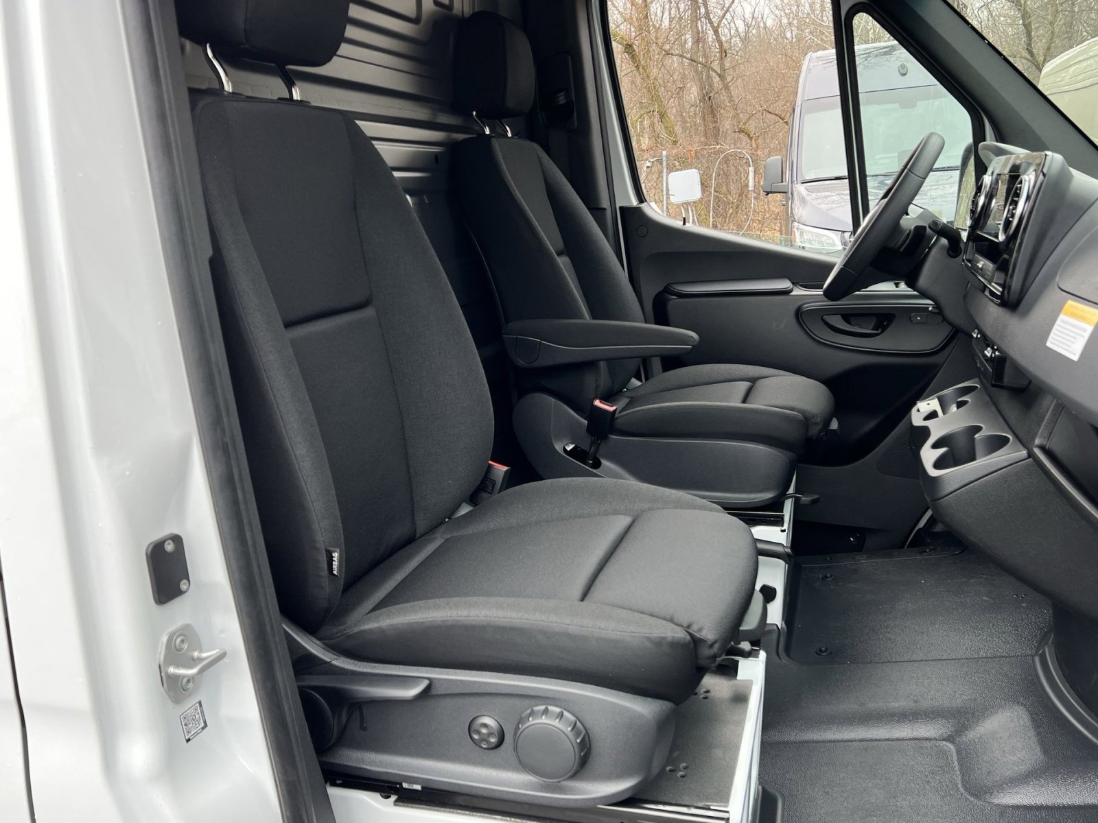 New 2026 Mercedes-Benz Sprinter 3500 image 27