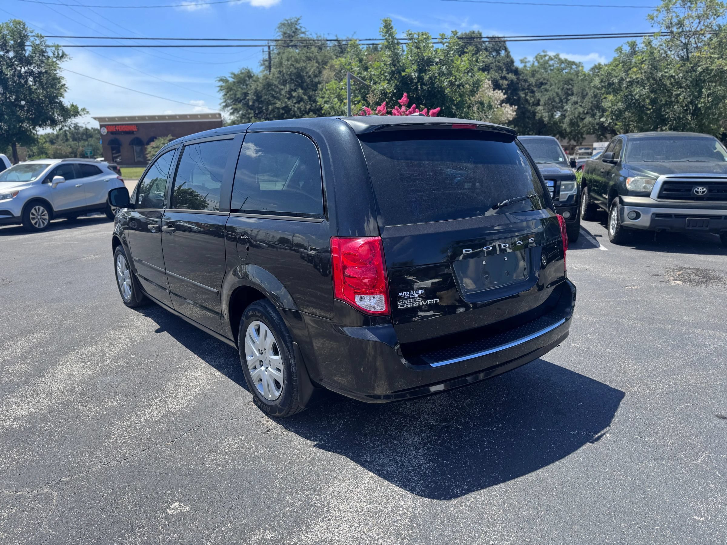 Used 2014 Dodge Grand Caravan American Value Package FWD image 7