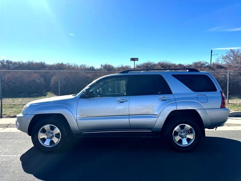 Used 2005 Toyota 4Runner Sport image 2