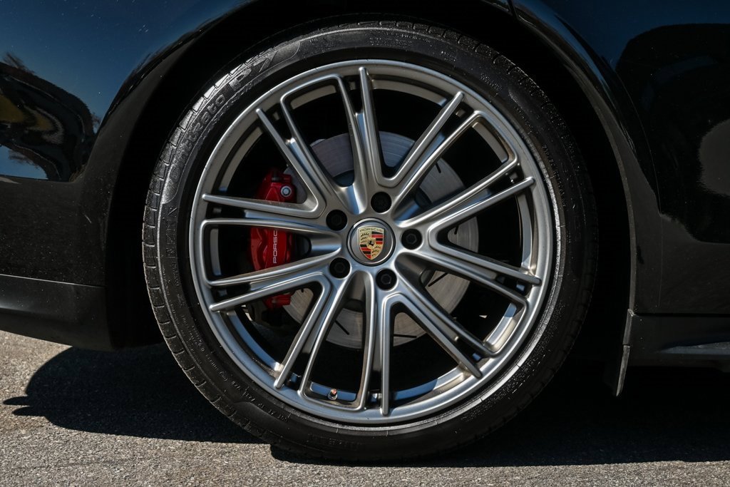 Certified 2023 Porsche Panamera GTS image 39