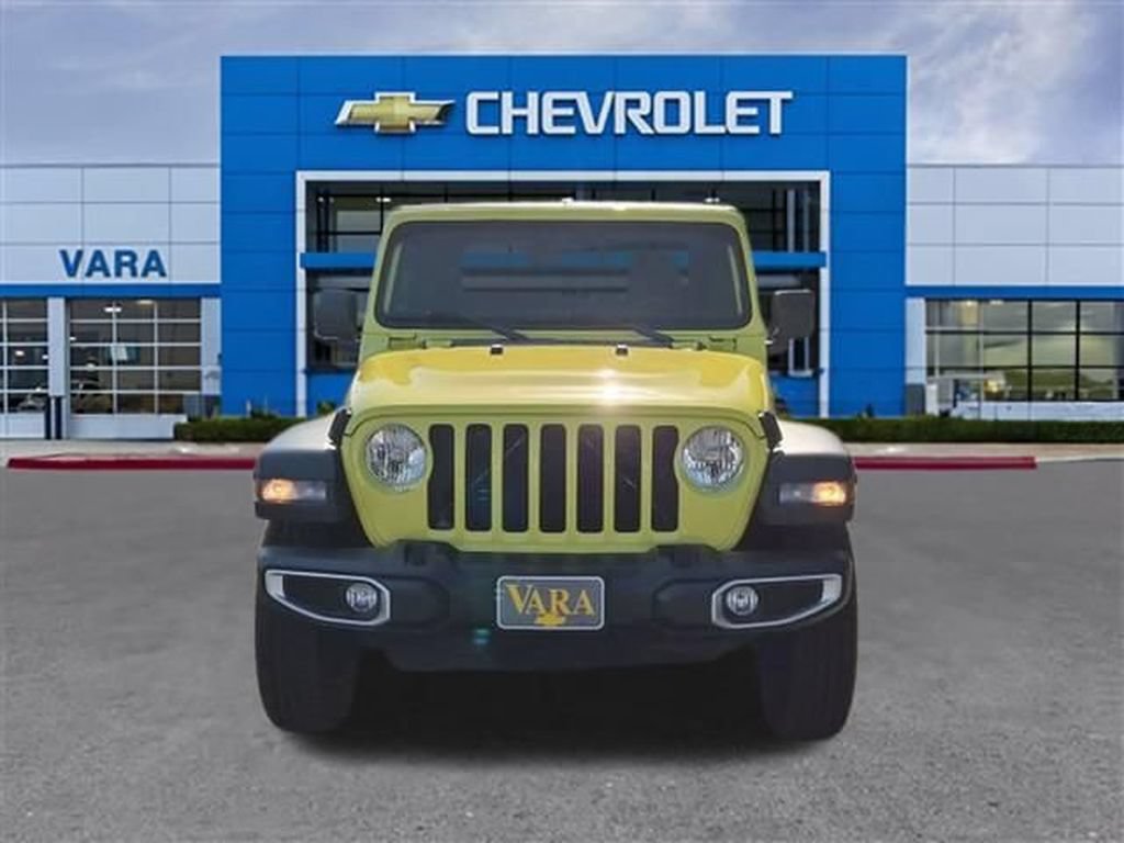 Used 2023 Jeep Gladiator Sport AWD/4WD image 8