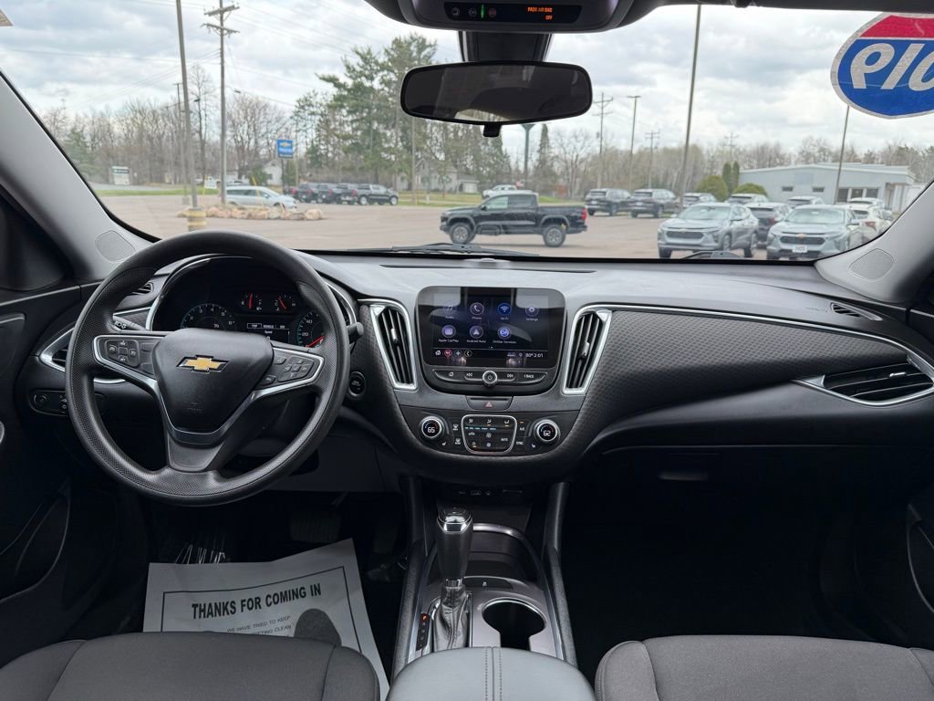 Used 2019 Chevrolet Malibu LT image 4