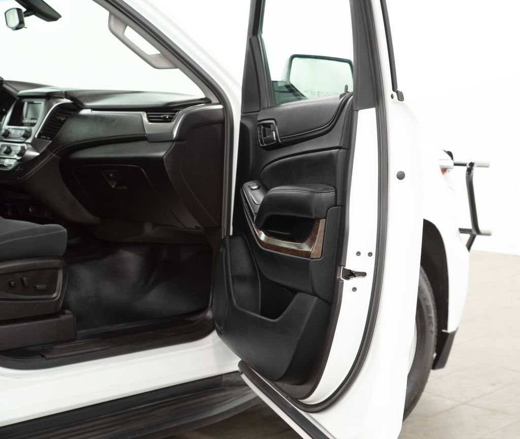 Used 2016 Chevrolet Tahoe 4WD image 15