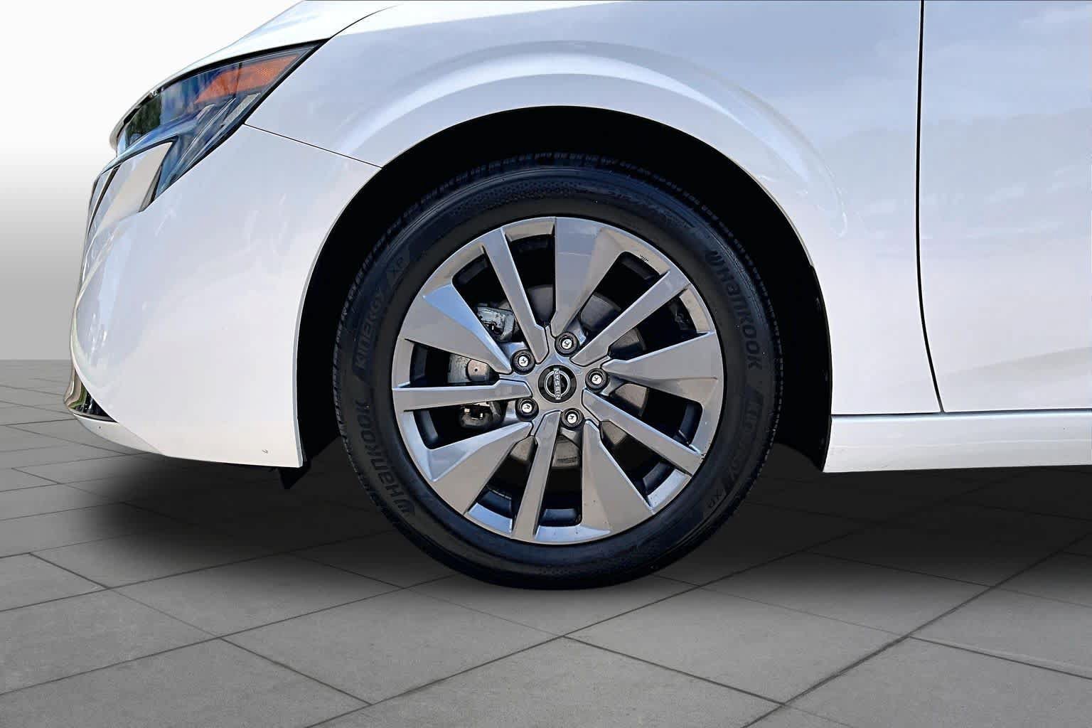 Certified 2026 Nissan Sentra SL w/ Floor Mat Package FWD image 11