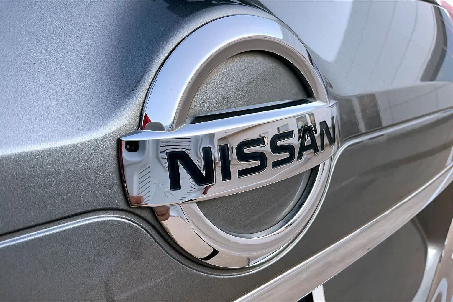 Used 2019 Nissan Rogue SV FWD image 29