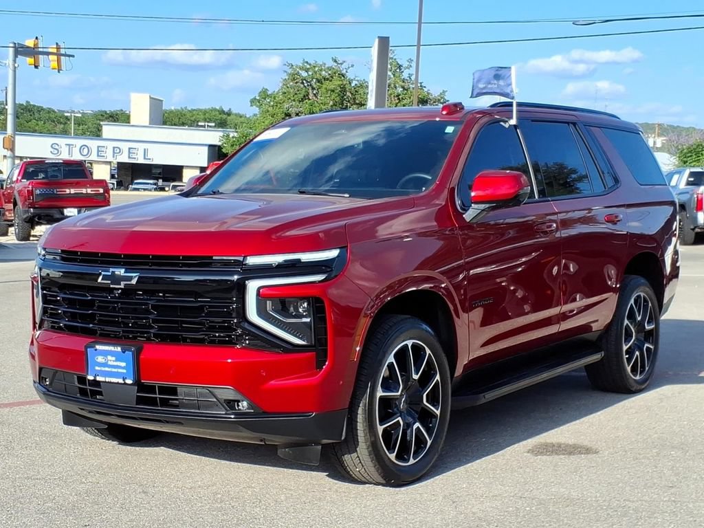 Used 2026 Chevrolet Tahoe RST w/ Comfort Package AWD/4WD image 13