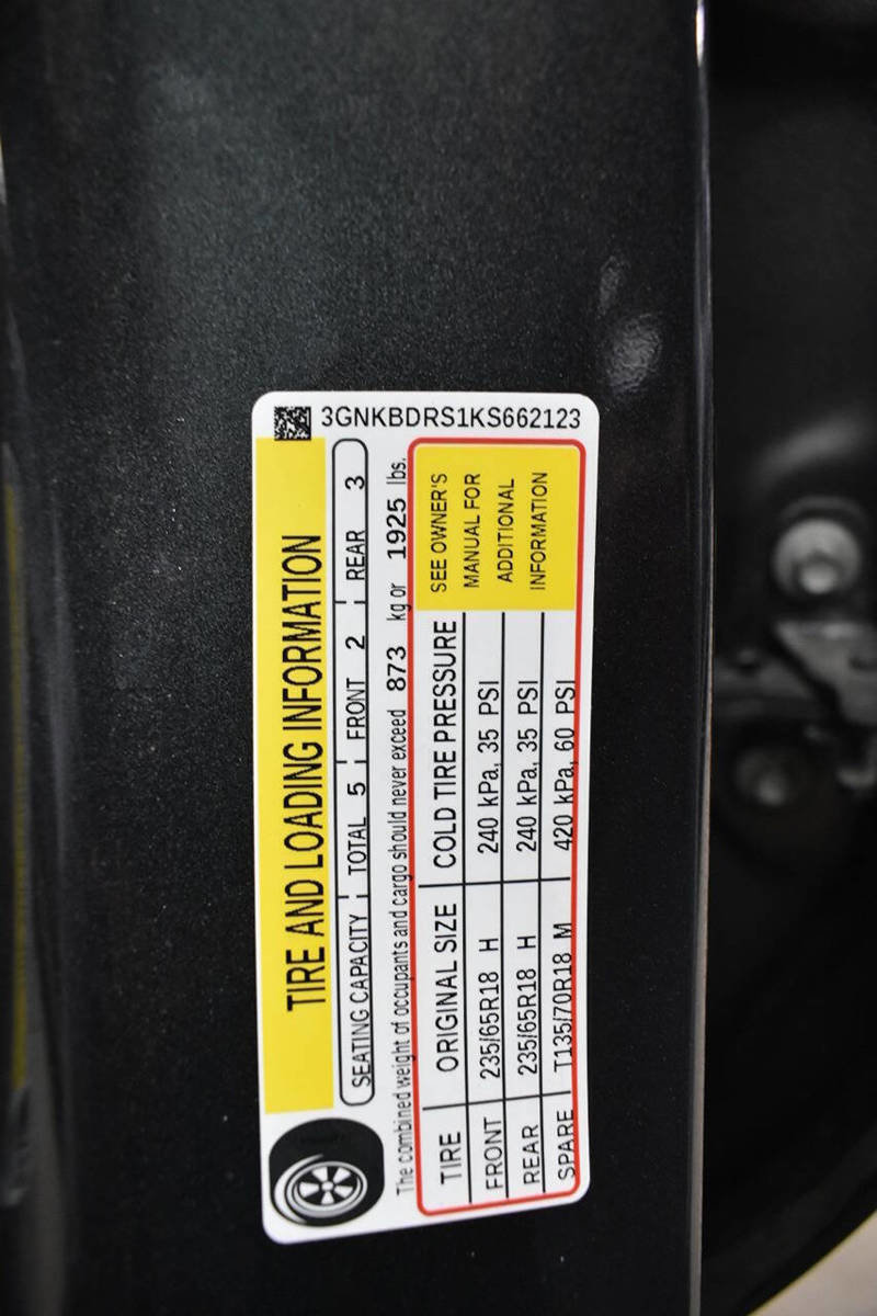 Used 2019 Chevrolet Blazer LT w/ Sound & Technology Package image 16