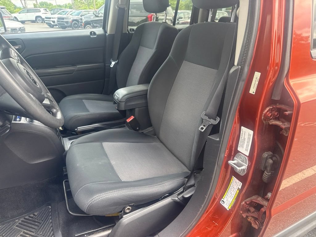 Used 2012 Jeep Patriot Sport w/ PWR Value Group AWD/4WD image 8