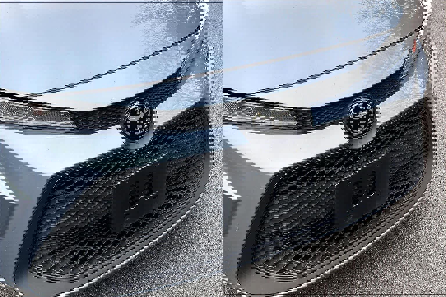 Used 2022 Toyota Corolla LE w/ Body Protection Package (TMS) image 29