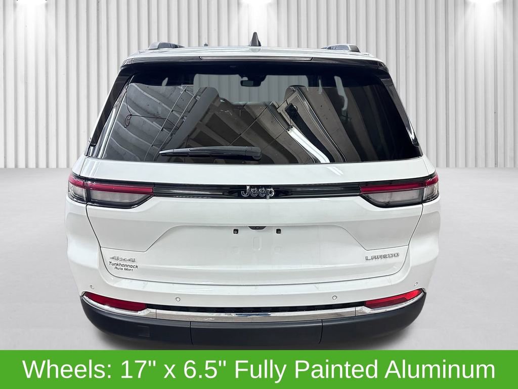 Used 2023 Jeep Grand Cherokee Laredo image 9