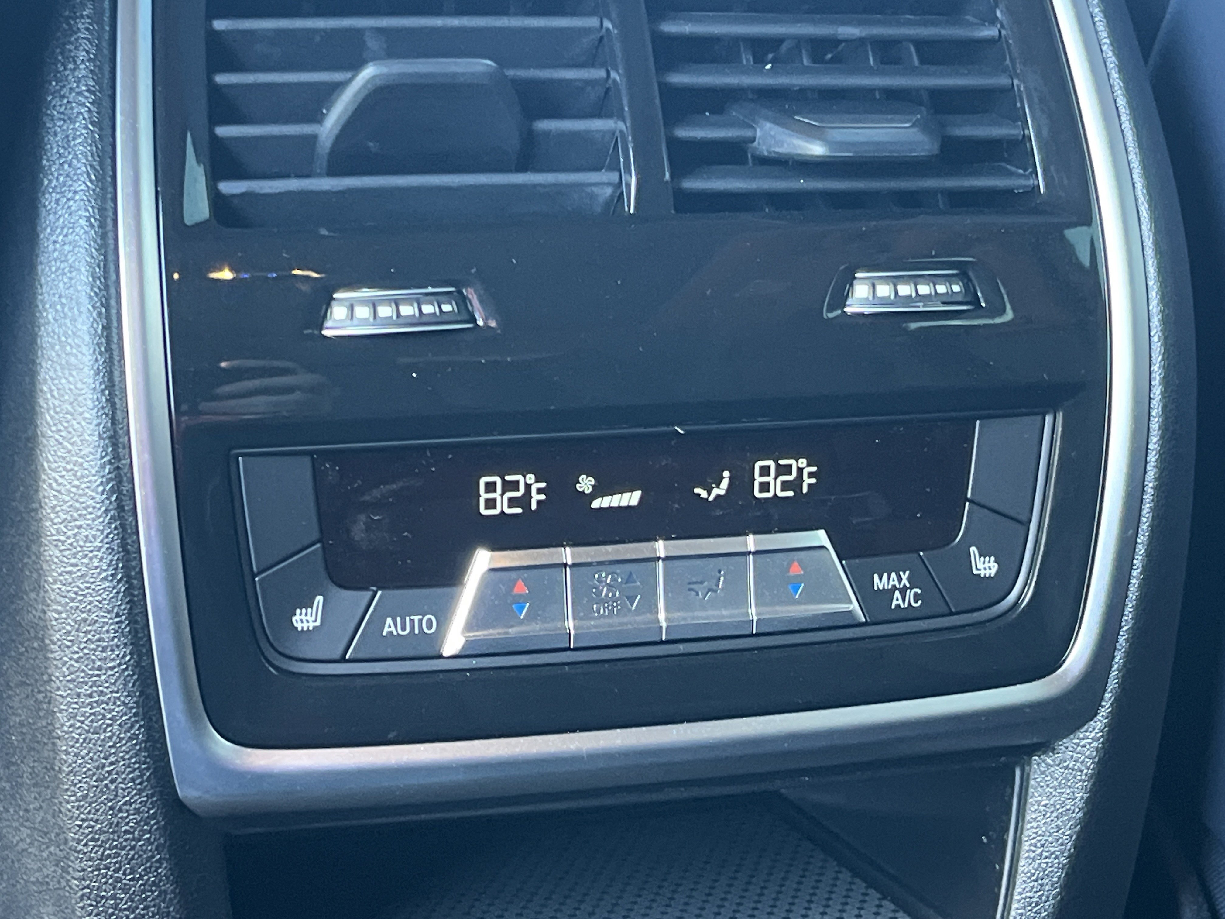 New 2026 BMW XM Label Red image 23