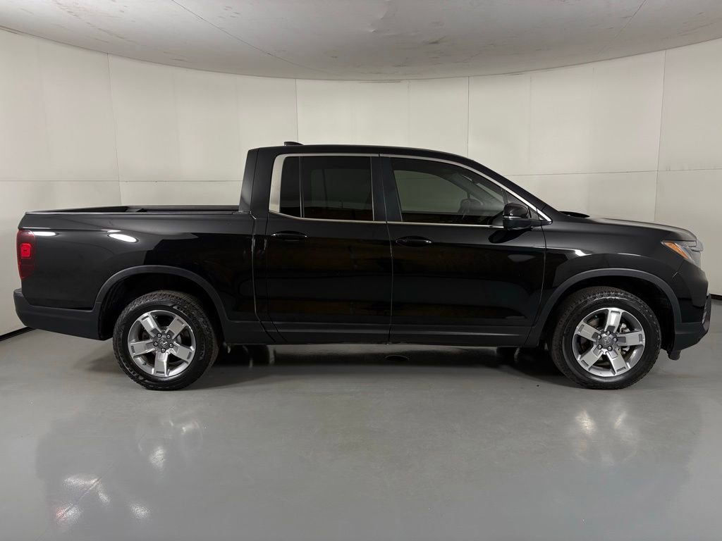 Used 2025 Honda Ridgeline RTL image 11