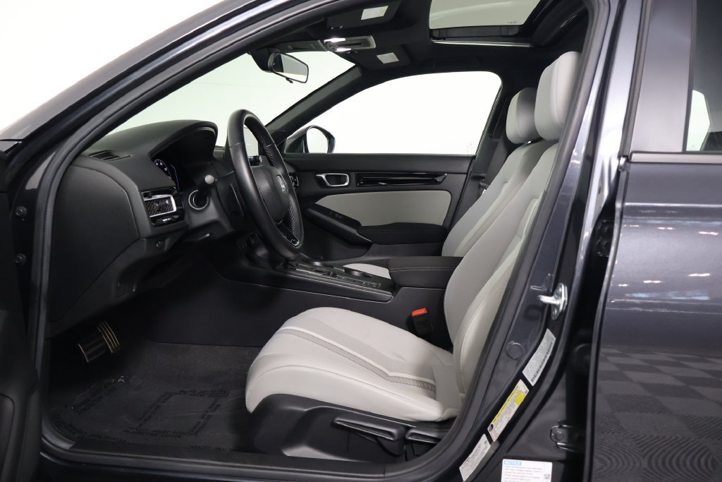 Used 2025 Honda Civic Sport image 10