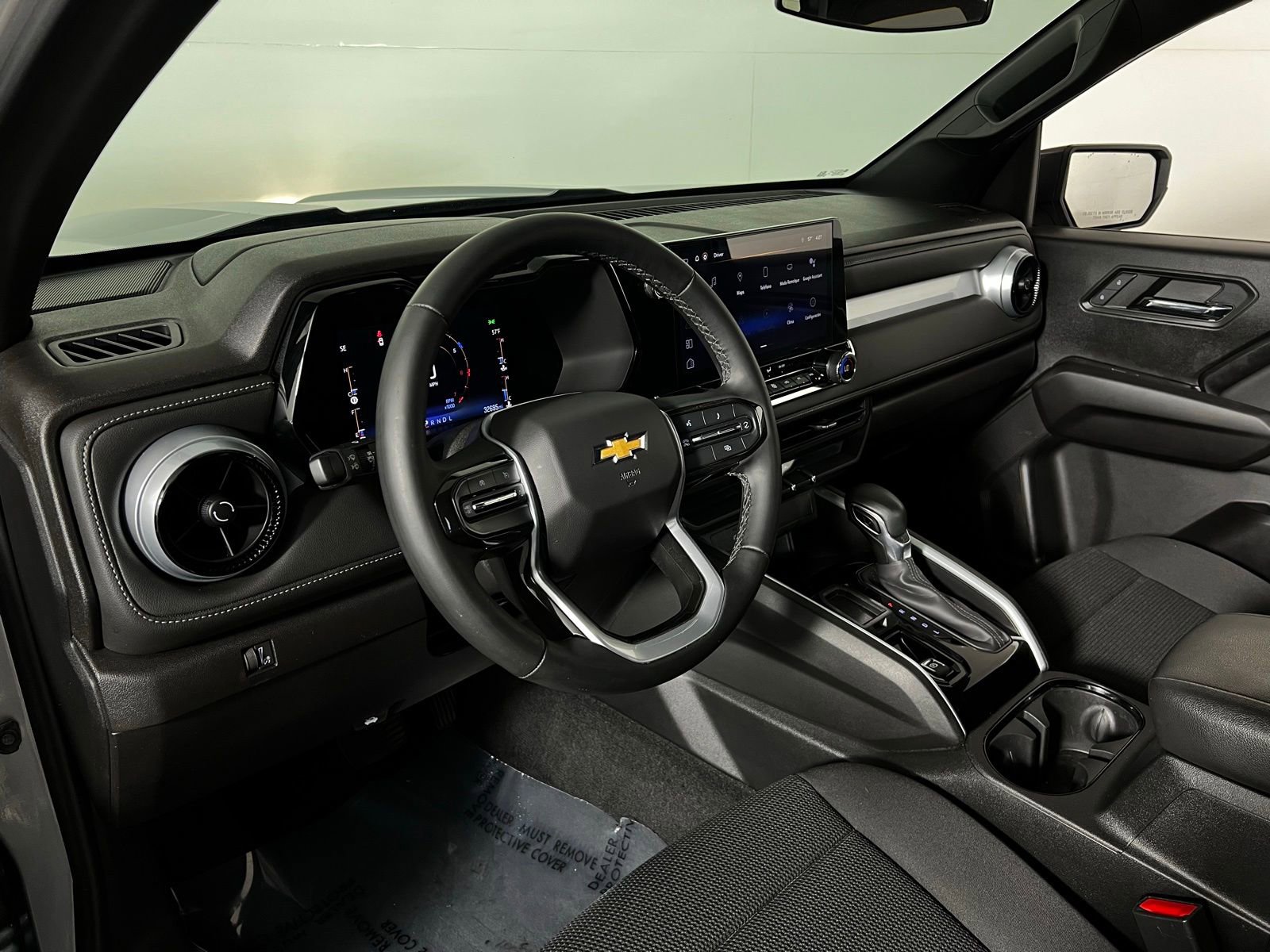 Used 2023 Chevrolet Colorado LT w/ LT Convenience Package RWD image 12