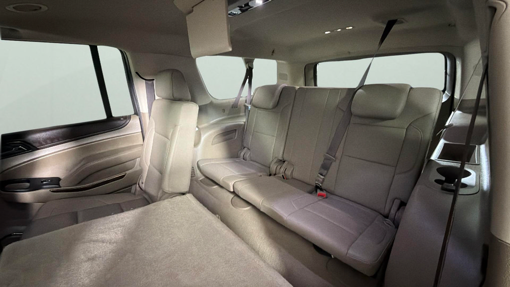 Used 2019 GMC Yukon XL SLT w/ Open Road Package AWD/4WD image 30