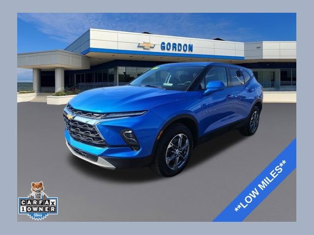 Used 2024 Chevrolet Blazer LT image 1